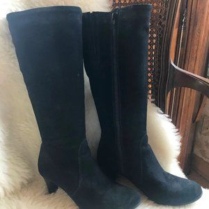 La Canadienne Suede Boots 7M